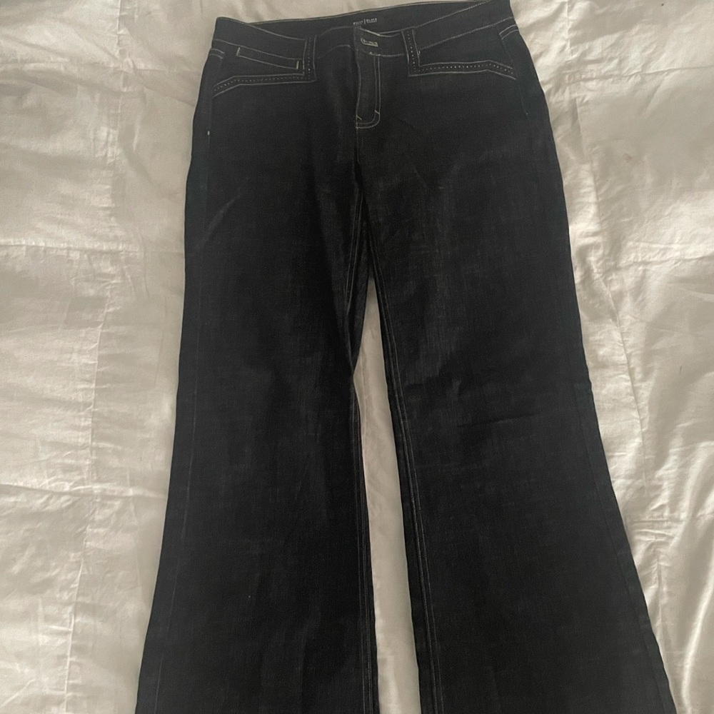 💕SALE❤️White House Black Market Blanc Rhinestone Black Jeans